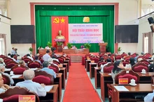 Quang cảnh buổi Hội thảo sáng 15/11. 