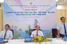 Chủ trì họp báo sự kiện “Tuần Văn hóa-Thể thao-Du lịch tỉnh Long An lần thứ 2 năm 2024”.