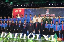 Ban Chấp hành Tỉnh đoàn An Giang khóa XI ra mắt Đại hội.