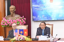 Phó Chủ tịch Cấp cao kiêm Giám đốc Điều hành Khu vực của US-ABC Michael Michalak phát biểu tại buổi làm việc. (Ảnh: Tổng cục Du lịch) 
