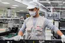 Lao động tại Công ty TNHH Bumjin Electronics Vina, Hàn Quốc, tại Quảng Ninh. (Ảnh: Thành Đạt)