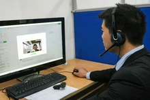 Lao động dự phiên giao dịch việc làm trực tuyến của Trung tâm Dịch vụ việc làm Hà Nội. (Ảnh: nhandan.vn)