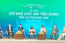 Các diễn giả chia sẻ ý kiến tại Hội thảo