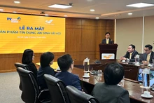 Lễ ra mắt sản phẩm tín dụng an sinh xã hội diễn ra tại trụ sở Vietnam Post và kết nối với các điểm cầu tại nhiều tỉnh, thành phố.