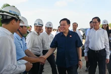 Chủ tịch Quốc hội Vương Đình Huệ thăm, kiểm tra tại Dự án đầu tư xây dựng đường bộ cao tốc Biên Hòa-Vũng Tàu.