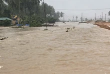 Mưa lớn gây ngập cục bộ một số địa phương.