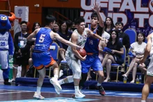 Cantho Catfish giành chiến thắng, qua đó sẽ gặp lại Hanoi Buffaloes ở bán kết. (Ảnh: VBA)