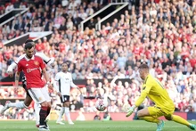 Bruno Fernandes ghi bàn đem về chiến thắng muộn màng cho Manchester United trước Fulham. Ảnh: Premier League