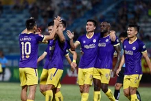 [Ảnh] Hà Nội thu hẹp khoảng cách với Nam Định trên bảng xếp hạng V-League
