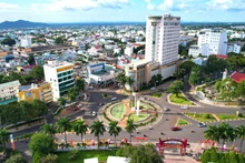 Thành phố Buôn Ma Thuột đang vươn lên mạnh mẽ, trở thành một trong những đô thị phát triển năng động, hiện đại giữa Cao Nguyên đại ngàn. 