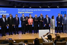 Các nhà lãnh đạo Châu Âu và Cộng đồng các quốc gia Mỹ Latinh và Caribe tại Hội nghị thượng đỉnh EU-CELAC, tại Brussels, Bỉ, ngày 17/7/2023. Ảnh: AFP/TTXVN