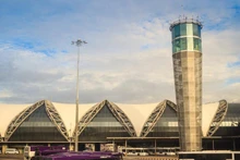 Sân bay Suvarnabhumi (Bangkok, Thái Lan).