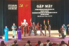 Những khúc ca bi tráng hào hùng tại buổi lễ.
