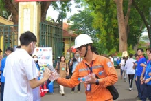Hình ảnh tại kỳ thi vào lớp 10 năm học 2023-2024 của Hà Nội (Ảnh: Trường THPT Chu Văn An)