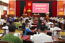 Quang cảnh kỳ họp.