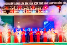 Khai mạc Hội chợ Nông nghiệp và triển lãm sản phẩm OCOP vùng đồng bằng sông Hồng.