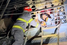 Lực lượng Công an cứu hộ tại đám cháy xảy ra cháy tại nhà số 357 Ngõ Quỳnh, phường Quỳnh Lôi, quận Hai Bà Trưng, Hà Nội.