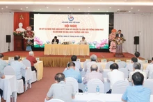 Toàn cảnh hội nghị.