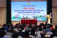 Toàn cảnh hội nghị.