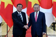 Tổng Bí thư Tô Lâm với Thủ tướng Nhật Bản Ishiba Shigeru. (Ảnh: ĐĂNG KHOA) 