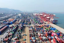 Cảng Lianyungang tại tỉnh Jiangsu, Trung Quốc. (Ảnh: Tân Hoa xã)