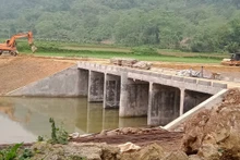 Tỉnh Thái Nguyên yêu cầu đẩy nhanh tiến độ công trình ở các xã vùng dân tộc thiểu số để tăng cường hệ thống hạ tầng, thúc đẩy giảm nghèo.
