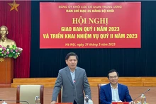 Đồng chí Nguyễn Văn Thể phát biểu kết luận hội nghị.