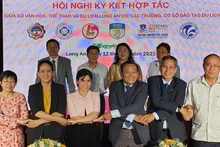 Lãnh đạo Sở Văn hóa, Thể thao và Du lịch Long An ký kết hợp tác với các trường đại học, cao đẳng, trung cấp có đào tạo chuyên ngành du lịch.