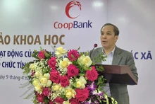 Phó Thống đốc Ngân hàng Nhà nước Đoàn Thái Sơn phát biểu tại hội thảo.