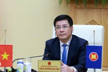 Đồng chí Nguyễn Hồng Diên, Bộ trưởng Công thương. (Ảnh: KIM DUNG)