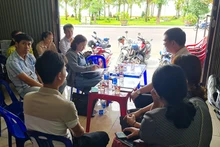 Đoàn liên ngành kiểm tra thực tế tại quán Ốc Mẹt.