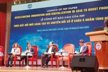 Quang cảnh lễ công bố.