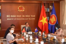 Bộ trưởng Giáo dục và Đào tạo Nguyễn Kim Sơn dự Hội nghị bàn tròn Bộ trưởng Giáo dục Trung Quốc-ASEAN. (Ảnh: Bộ Giáo dục và Đào tạo)