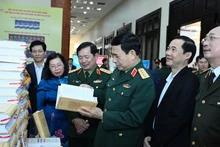Quán triệt tư tưởng về đấu tranh phòng, chống tham nhũng, tiêu cực của Tổng Bí thư Nguyễn Phú Trọng trong toàn quân