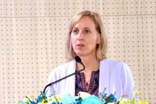 Bà Susan Burns, Tổng lãnh sự Hoa Kỳ tại Thành phố Hồ Chí Minh phát biểu tại sự kiện.