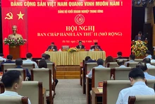  Toàn cảnh hội nghị.