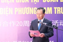 Đồng chí Hoàng Quốc Khánh, Phó Chủ tịch Thường trực Ủy ban nhân dân tỉnh Lào Cai phát biểu tại buổi lễ kỷ niệm.