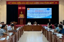 Các đại biểu tập trung trao đổi, chia sẻ kinh nghiệm trong quá trình triển khai thực hiện chính sách đối với giáo dục mầm non ở địa bàn có khu công nghiệp, khu chế xuất.