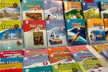 Bộ sách giáo khoa Cánh diều đã được công khai giá sách đến học sinh, phụ huynh theo quy định. (Ảnh: THANH XUÂN) 