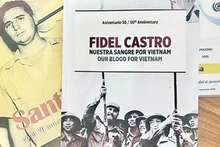 Cuốn sách "Fidel castro - Vì Việt Nam, nguyện hiến dâng cả máu!". (Ảnh TTXVN) 