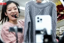 [Video] Trung Quốc siết chặt quản lý livestream bán hàng