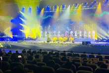 Một tiết mục văn nghệ đặc sắc tại lễ kỷ niệm.
