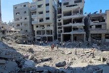 Hiện trường sau khi Israel không kích tại phía nam Dải Gaza, ngày 20/10/2024. (Ảnh: Reuters)