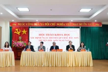 Đại diện các nhà nghiên cứu, nhà khoa học của Trung ương và tỉnh tham dự hội thảo.