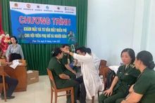 Chương trình "Đồng hành cùng phụ nữ biên cương".