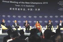 Ảnh minh họa: Diễn đàn Davos mùa hè tổ chức tại thành phố Thiên Tân năm 2010. (Nguồn: sina.com.cn)