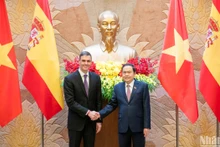 Chủ tịch Quốc hội Trần Thanh Mẫn hội kiến Thủ tướng Tây Ban Nha Pedro Sanchez.
