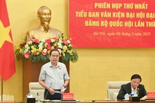 Bí thư Đảng ủy Quốc hội, Chủ tịch Quốc hội Trần Thanh Mẫn chủ trì phiên họp đầu tiên của Tiểu ban Văn kiện Đại hội đại biểu Đảng bộ Quốc hội lần thứ nhất. 