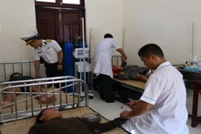 Bệnh xá đảo Sinh Tồn Đông, Song Tử Tây kịp thời cấp cứu ngư dân gặp nạn trên biển