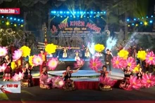 Khai hội Khèn Mông trên Cao nguyên đá Đồng Văn